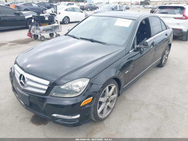 Aukcja sprzedaży 2012 Mercedes-benz C 250 Luxury/sport, vin: WDDGF4HB3CR205411, numer aukcji: 45498159