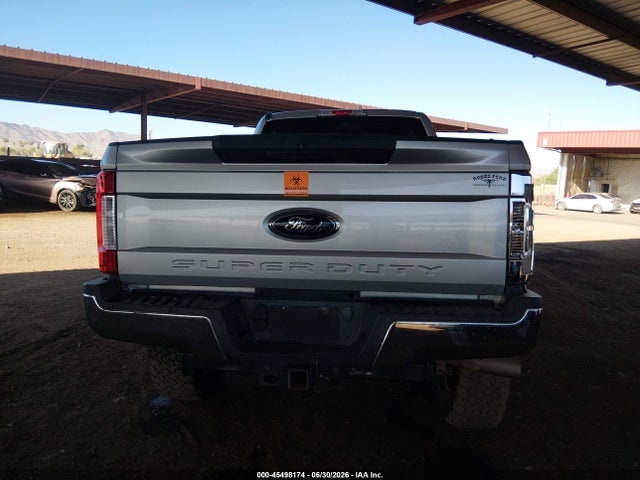 Ford F-250 Xlt 2018 1FT7W2BT7JEB38087 Image 16