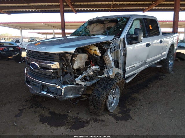 Ford F-250 Xlt 2018 1FT7W2BT7JEB38087 Image 2