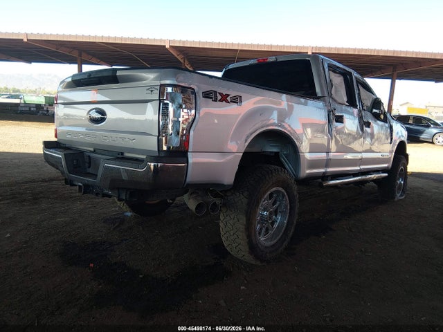 Ford F-250 Xlt 2018 1FT7W2BT7JEB38087 Image 4