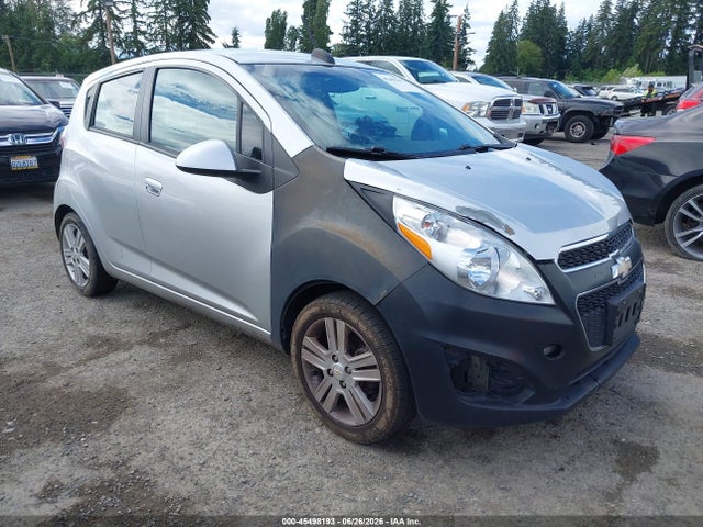 Chevrolet Spark 1lt Cvt 2015 KL8CD6S94FC720644 Image 1