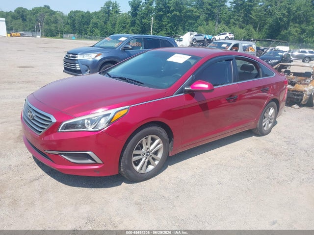 Hyundai SONATA SE 2016 5NPE24AF9GH276541 Image 2
