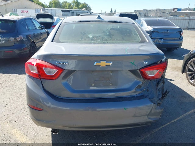 1G1BE5SM7J7245905 Chevrolet Cruze Lt Auto