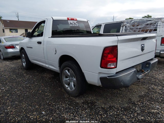 45498278 :رقم المزاد ، 3D7JB1EK9BG602575 vin ، 2011 Ram Ram 1500 St مزاد بيع