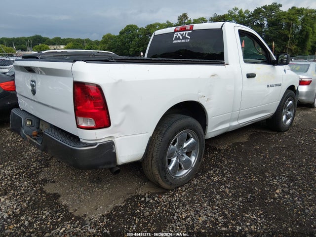 45498278 :رقم المزاد ، 3D7JB1EK9BG602575 vin ، 2011 Ram Ram 1500 St مزاد بيع