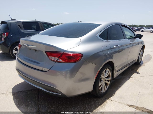 Chrysler 200 Limited 2015 1C3CCCAB7FN658078 Image 4