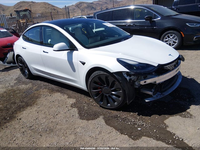 45498290 :رقم المزاد ، 5YJ3E1EC4NF293403 vin ، 2022 Tesla Model 3 Performance Dual Motor All-wheel Drive مزاد بيع