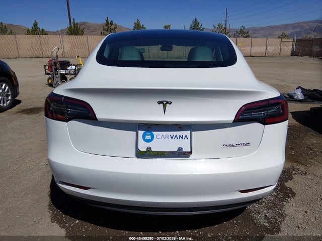 2022 Tesla Model 3 Performance Dual Motor All-wheel Drive მანქანა იყიდება აუქციონზე, vin: 5YJ3E1EC4NF293403, აუქციონის ნომერი: 45498290