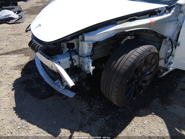 2022 Tesla Model 3 Performance Dual Motor All-wheel Drive მანქანა იყიდება აუქციონზე, vin: 5YJ3E1EC4NF293403, აუქციონის ნომერი: 45498290