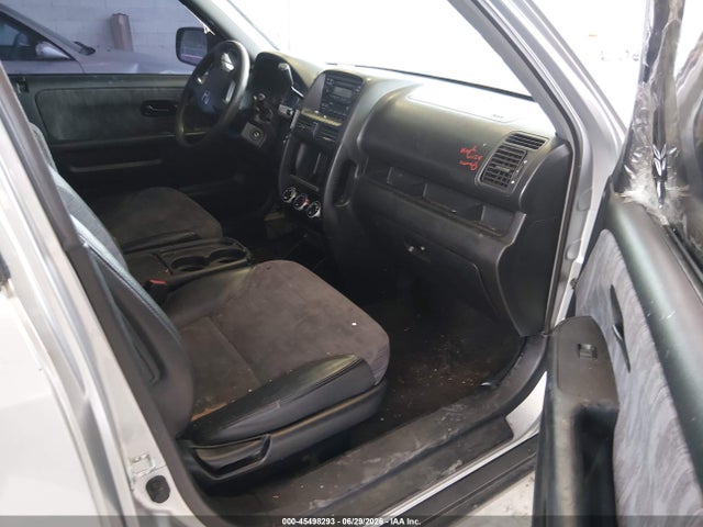 Продажа на аукционе авто 2002 Honda Cr-v Lx, vin: JHLRD78552C028952, номер лота: 45498293