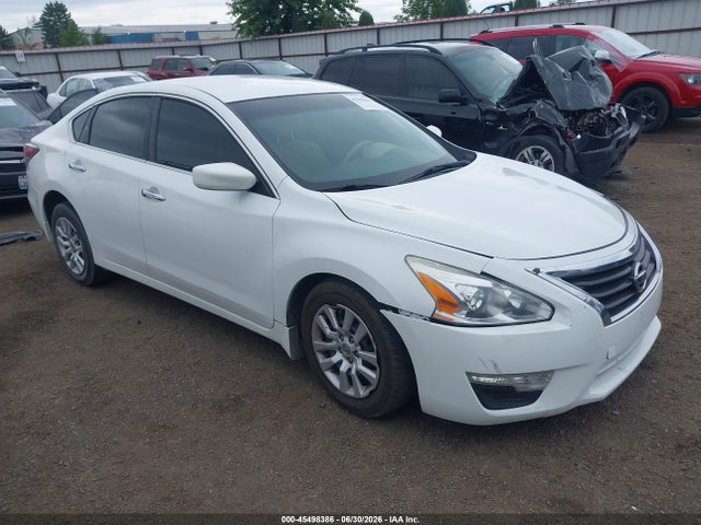 Nissan Altima 2.5 S 2015 1N4AL3AP9FN866872 main image