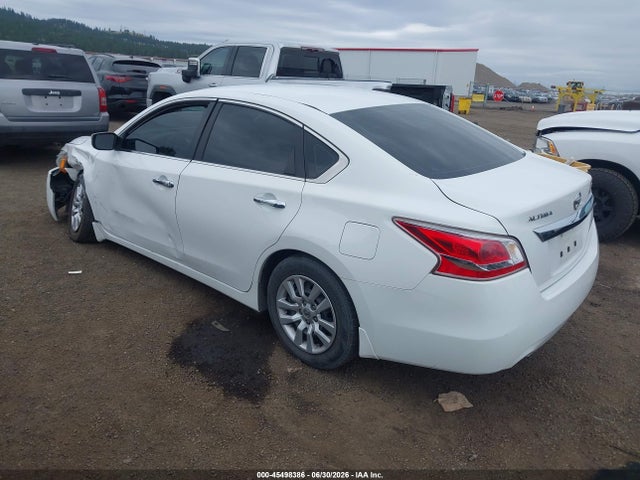 Nissan Altima 2.5 S 2015 1N4AL3AP9FN866872 Image 3