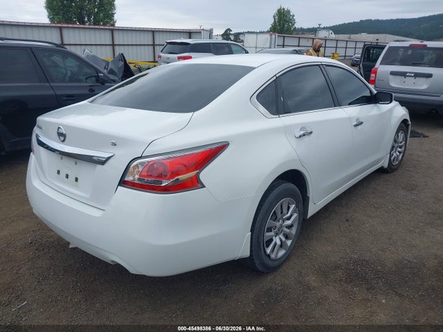 Nissan Altima 2.5 S 2015 1N4AL3AP9FN866872 Image 4