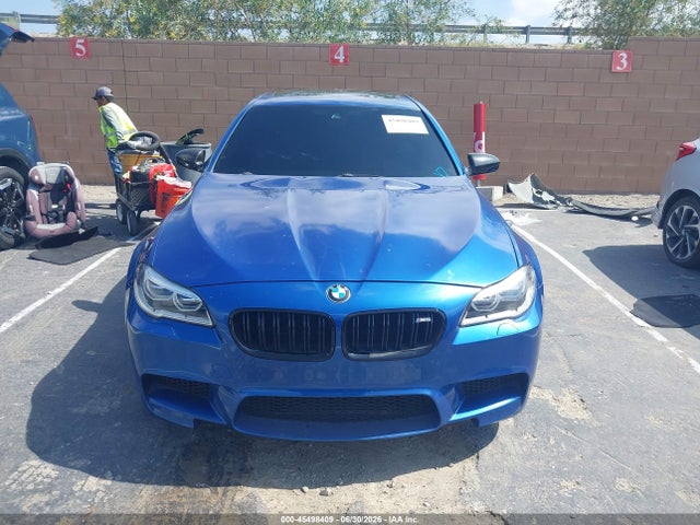 2015 Bmw M5 მანქანა იყიდება აუქციონზე, vin: WBSFV9C54FD594657, აუქციონის ნომერი: 45498409