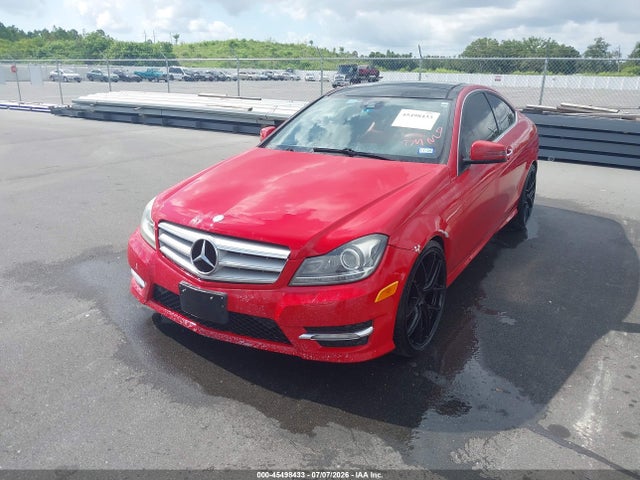 2013 Mercedes-benz C 350 Sport მანქანა იყიდება აუქციონზე, vin: WDDGJ5HB6DF946644, აუქციონის ნომერი: 45498433