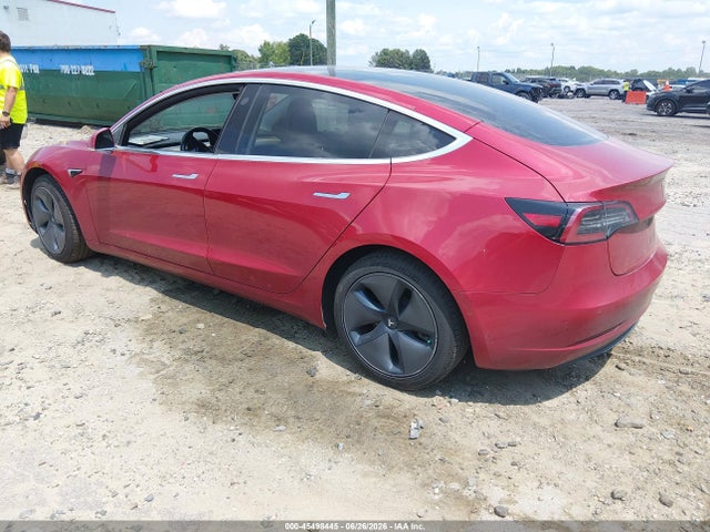 45498445 :رقم المزاد ، 5YJ3E1EB2JF130167 vin ، 2018 Tesla Model 3 Long Range/performance مزاد بيع