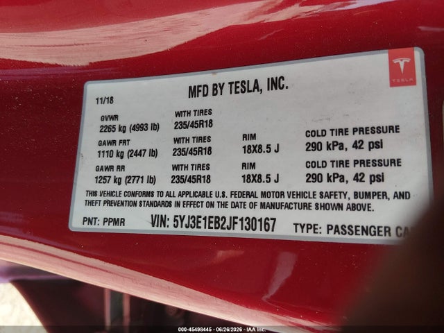 45498445 :رقم المزاد ، 5YJ3E1EB2JF130167 vin ، 2018 Tesla Model 3 Long Range/performance مزاد بيع