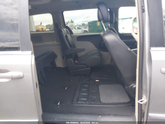 2C4RC1BG9GR156567 Chrysler Town &amp; Country Touring