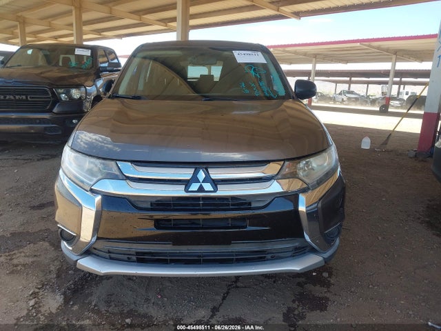Mitsubishi Outlander Es 2018 JA4AD2A3XJZ001595 Image 12