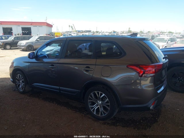Mitsubishi Outlander Es 2018 JA4AD2A3XJZ001595 Image 14