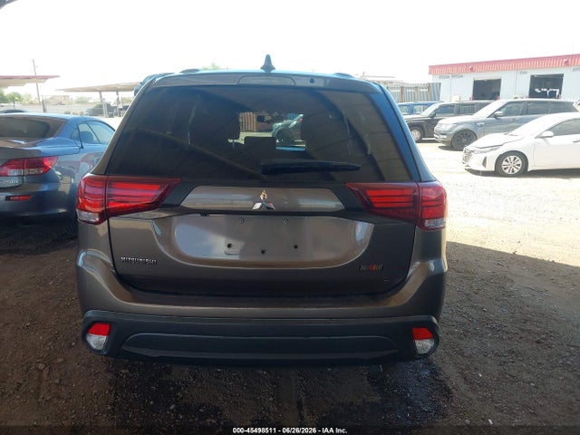 Mitsubishi Outlander Es 2018 JA4AD2A3XJZ001595 Image 16
