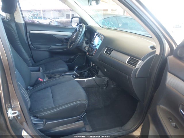 Mitsubishi Outlander Es 2018 JA4AD2A3XJZ001595 Image 5
