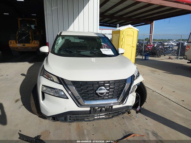 5N1BT3BA9PC827796 Nissan Rogue Sv Fwd