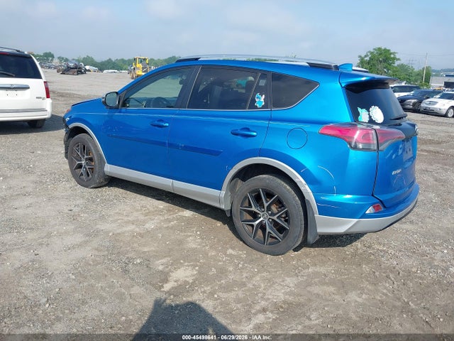 Toyota RAV4 SE 2016 JTMJFREV5GD175682 Image 3