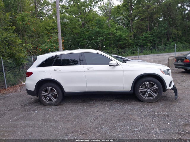 Auction sale of the 2016 Mercedes-benz Glc 300 4matic, vin: WDC0G4KB6GF031949, lot number: 45498681
