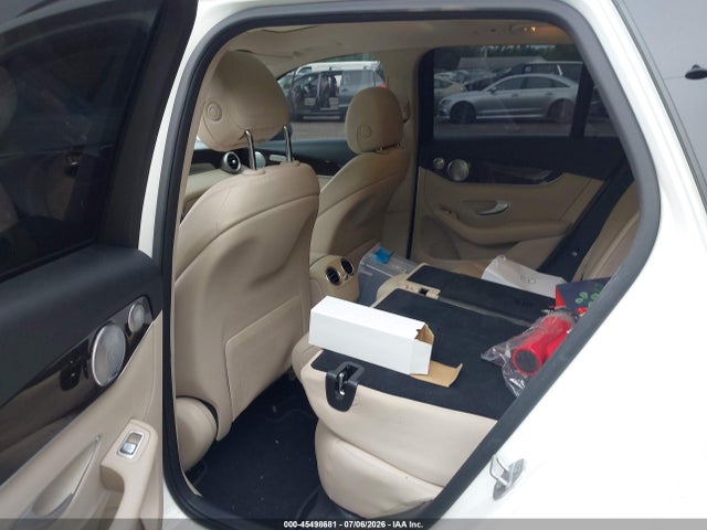 Auction sale of the 2016 Mercedes-benz Glc 300 4matic, vin: WDC0G4KB6GF031949, lot number: 45498681