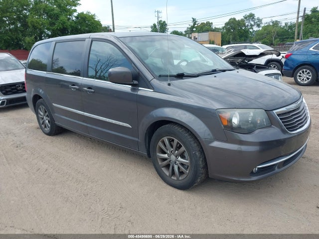 Aukcja sprzedaży 2015 Chrysler Town & Country S, vin: 2C4RC1HG8FR521617, numer aukcji: 45498695