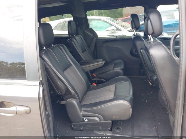 Aukcja sprzedaży 2015 Chrysler Town & Country S, vin: 2C4RC1HG8FR521617, numer aukcji: 45498695