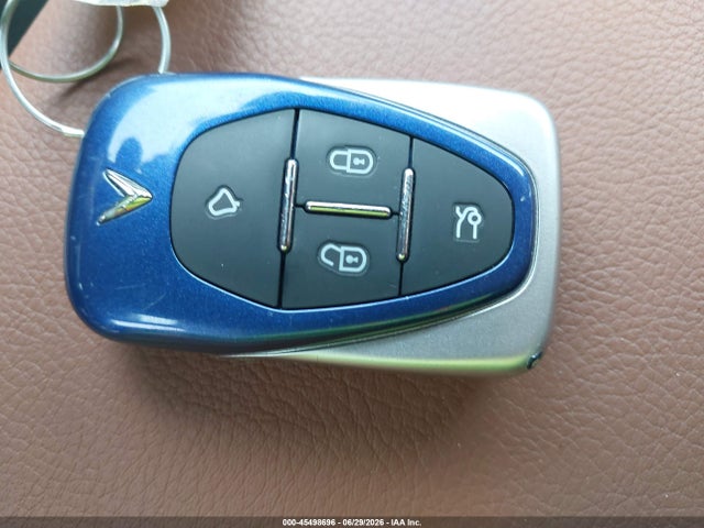 Vinfast Vf 9 Plus 2024 RLLV2CJA3RH001236 Image 11