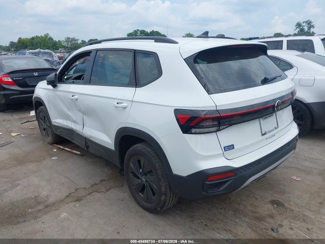 45498724 :رقم المزاد ، 3VV5C7B2XSM024554 vin ، 2025 Volkswagen Taos 1.5t S مزاد بيع