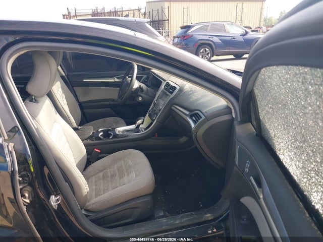 Auction sale of the 2016 Ford Fusion S, vin: 3FA6P0G71GR313518, lot number: 45498746