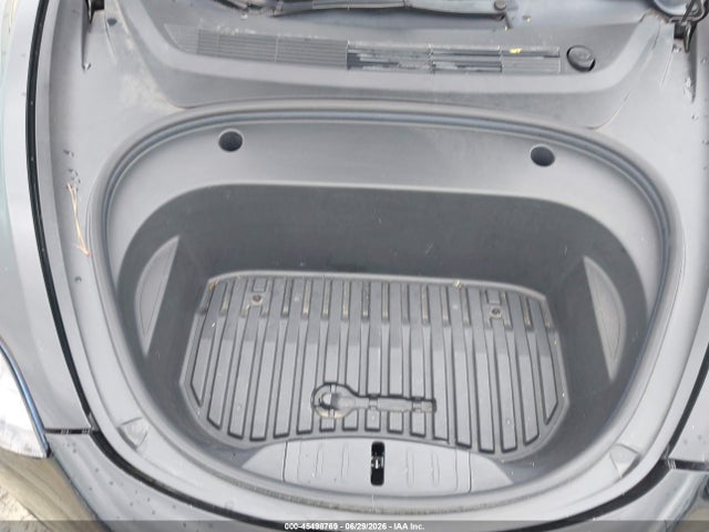 45498769 :رقم المزاد ، 5YJ3E1EA0MF085984 vin ، 2021 Tesla Model 3 Standard Range Plus Rear-wheel Drive مزاد بيع