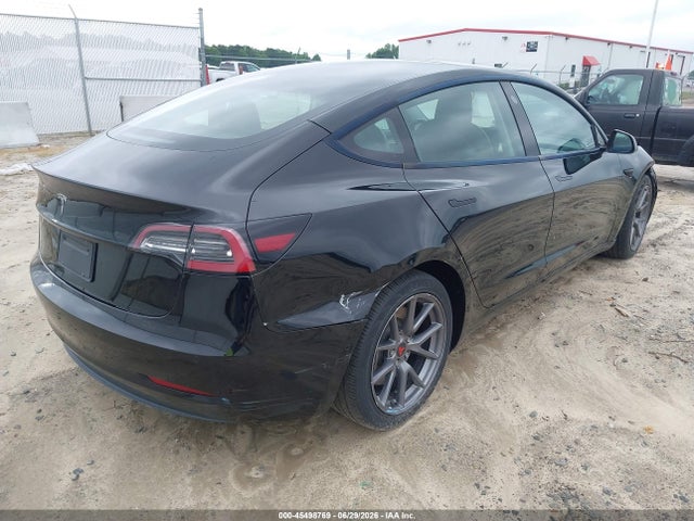45498769 :رقم المزاد ، 5YJ3E1EA0MF085984 vin ، 2021 Tesla Model 3 Standard Range Plus Rear-wheel Drive مزاد بيع