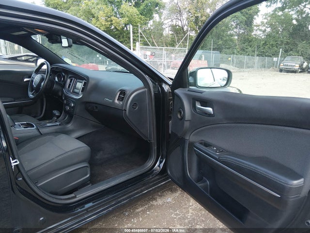 45498807 :رقم المزاد ، 2C3CDXFG7HH661129 vin ، 2017 Dodge Charger Se Awd مزاد بيع