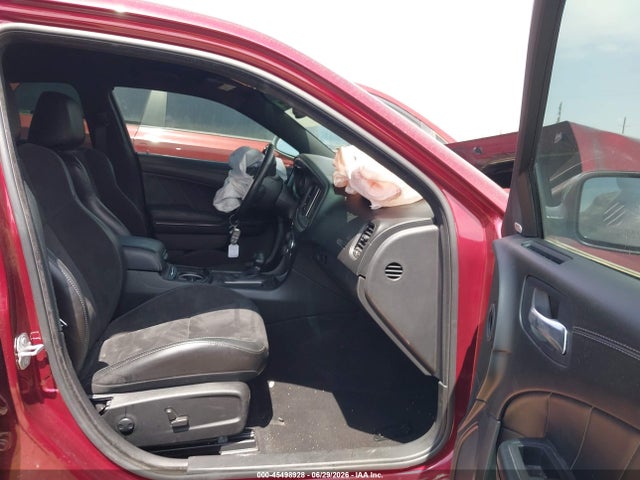 45498928 :رقم المزاد ، 2C3CDXCT8NH261822 vin ، 2022 Dodge Charger R/t مزاد بيع