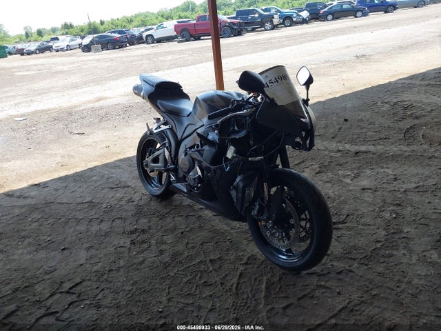 45498933 :رقم المزاد ، JH2PC40418M100474 vin ، 2008 Honda Cbr600 Rr مزاد بيع