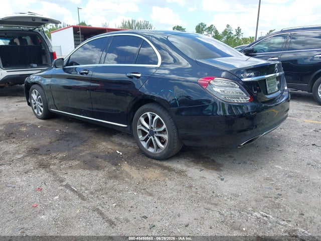 45498968 :رقم المزاد ، 55SWF4KB1FU004677 vin ، 2015 Mercedes-benz C 300 4matic مزاد بيع