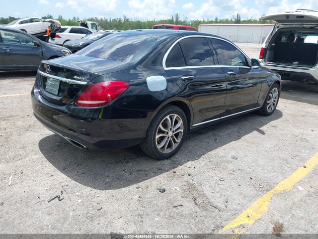 45498968 :رقم المزاد ، 55SWF4KB1FU004677 vin ، 2015 Mercedes-benz C 300 4matic مزاد بيع