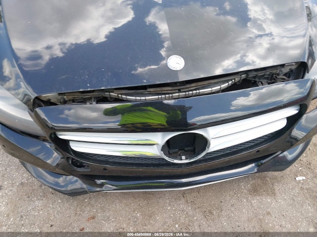 45498968 :رقم المزاد ، 55SWF4KB1FU004677 vin ، 2015 Mercedes-benz C 300 4matic مزاد بيع