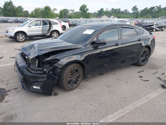 Ford FUSION SE 2019 3FA6P0HD3KR231285 Image 2