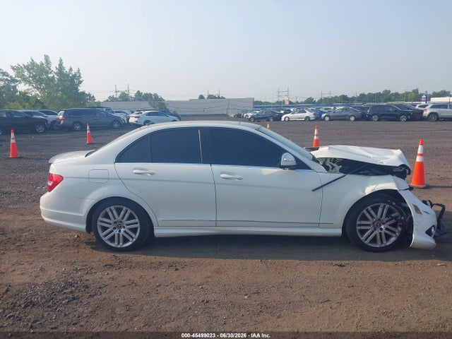 Продаж на аукціоні авто 2009 Mercedes-benz C 300 Luxury 4matic/sport 4matic, vin: WDDGF81X99F277270, номер лоту: 45499023