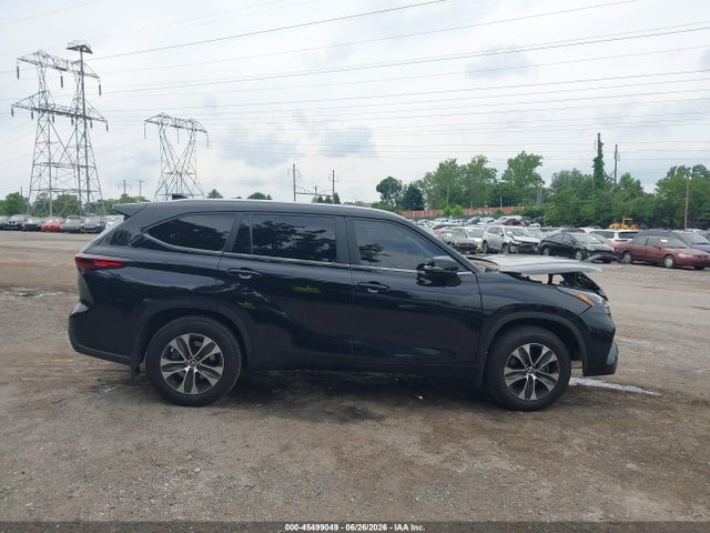 Toyota Highlander Xle 2024 5TDKDRBH4RS566838 Image 13