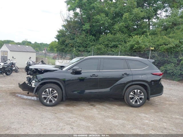 Toyota Highlander Xle 2024 5TDKDRBH4RS566838 Image 14