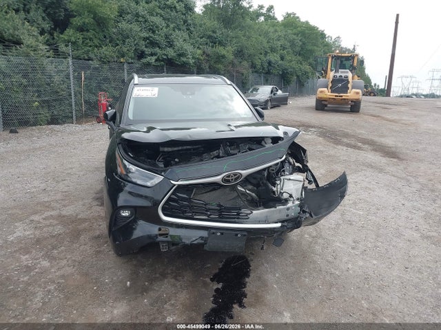 Toyota Highlander Xle 2024 5TDKDRBH4RS566838 Image 6