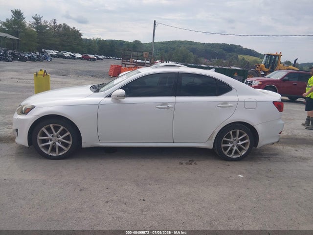 Продажа на аукционе авто 2011 Lexus Is 250, vin: JTHCF5C27B5052218, номер лота: 45499072