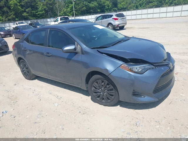 45499083 :رقم المزاد ، 5YFBURHE1JP854648 vin ، 2018 Toyota Corolla Le مزاد بيع